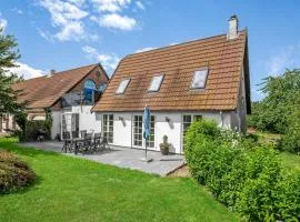 Lovely Apartment In Rønne With Kitchen