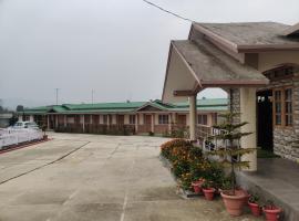 Hotel Anne Ziro，位于Hāpoli的酒店