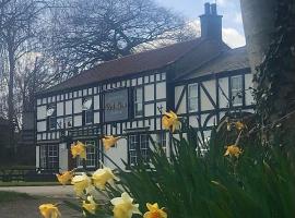 Red Lion Coaching Inn，位于Redbourne的酒店