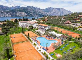 奥里维俱乐部网球中心酒店，位于马尔切西内的酒店