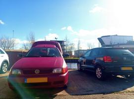 Oriental VW Camper Getaway，位于格罗宁根的豪华帐篷营地