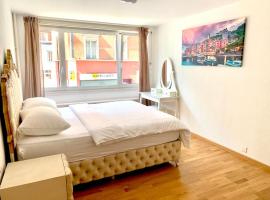 City Apartment - close to town - by PA