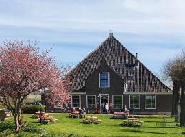 Vakantieboerderij Huize Nuis，位于Noordbeemster的带停车场的酒店