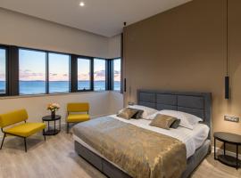 Seascape Luxury Rooms，位于斯普利特的海滩短租房