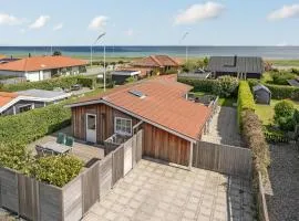 2 Bedroom Awesome Home In Kerteminde