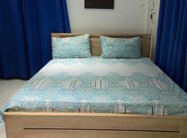 Studio cosy Mtsahara caution de 400 euros à déposer en chèque，位于Mtsamboro的酒店