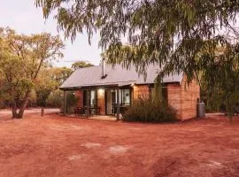 布塞里斯布什邦别墅酒店