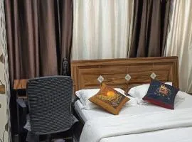 Private Fully Furnished Room in Kalyani Nagar