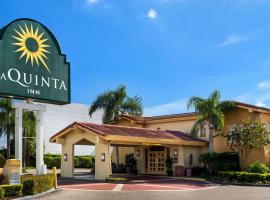 La Quinta Inn Tampa Airport Stadium Westshore，位于坦帕的酒店