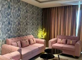 LUXURIOUS AND SPACIOUS PRIVATE ROOM IN KHARADI, NEAR EON IT PARK