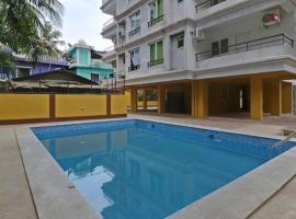 Luxury 2BHK Apartment near Calangute Baga beach with Pool，位于卡兰古特的公寓式酒店
