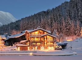 Chalet Le Moulin, Courchevel Le Praz, 6 chambres, Ski in, Ski out，位于谷雪维尔的酒店