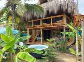 Cabañas roble verde，位于Rincón的酒店