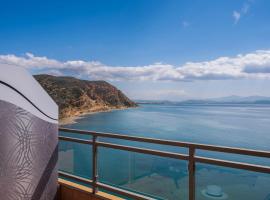 Minos Boutique Hotel，位于圣加利尼的酒店