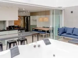 Cobertura Premium Hidro 3Quartos 2Vagas Ubatuba
