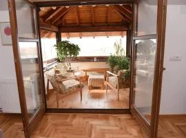 Seosko turističko domaćinstvo Kajsija