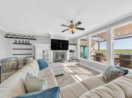 Luxe & Comfy Vineyard Estate ~ Breathtaking Views!