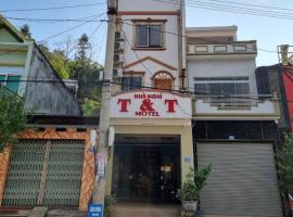 NHÀ NGHỈ T&T，位于同文的酒店