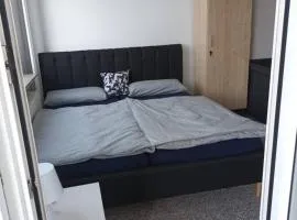MK Apartments Delmenhorst 2 - Free Parking - nähe HBF - bis zu 4 Personen