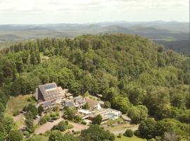 林中空地Spa和生态酒店，位于拉佩蒂特皮耶尔的家庭/亲子酒店