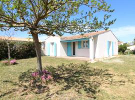 Maison au calme avec jardin près plage, 6 couchages, animaux admis - La Brée-les-Bains - FR-1-246A-220，位于La Brée-les-Bains的酒店