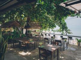 Chill Inn Lamai Hostel & Beach Cafe，位于苏梅岛的青旅