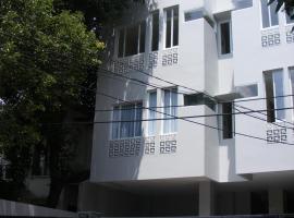 MK House Senopati，位于雅加达瑟蒂布迪的酒店