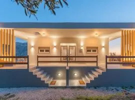 Sunset Dreams Spyros