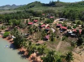 Leam Sai Bungalows Koh Yao Noi