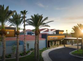 Courtyard by Marriott Phoenix Mesa，位于梅萨Golfland Sunsplash附近的酒店
