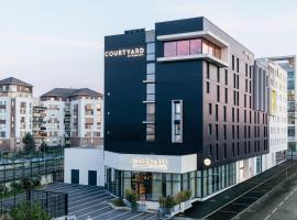 Courtyard by Marriott Paris Creteil，位于克雷泰伊的酒店