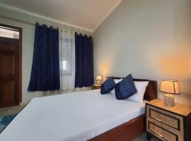 Spacious Holiday Let Wi-Fi & Private Amenities Oyibi，位于Oyibi的青旅