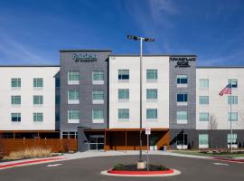 Fairfield by Marriott Inn & Suites Canton Riverstone Parkway，位于坎顿的酒店