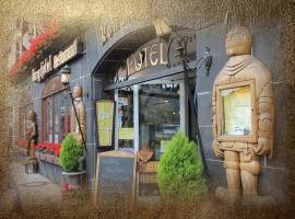 Burg-Hotel & Hostel Cochem，位于科赫姆的酒店