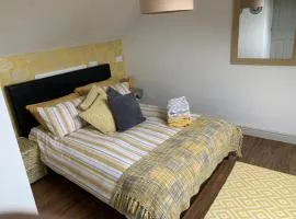 First floor Pad Carterton near Burford