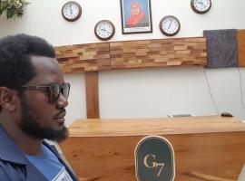 G7 WONDERS HOTEL，位于姆贝亚的酒店