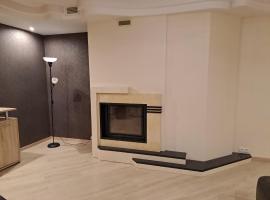 Good J&I apartment，位于巴尔维的酒店