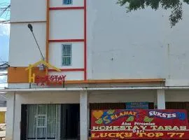 Taras Homestay