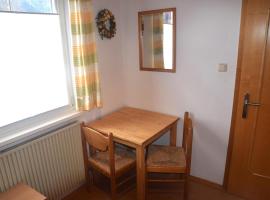 Holiday home in Füssen with garden，位于福森的酒店