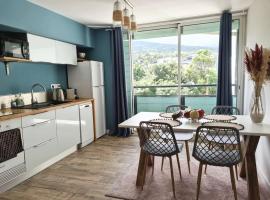 Studio56 - Logement Design et Cosy à Etang Salé，位于厄唐萨雷的公寓