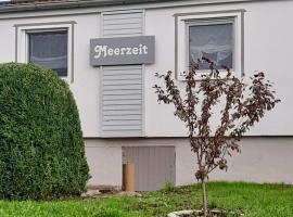 Ferienhaus Meerzeit mit Außenwhirlpool von Mai bis September，位于卢森塔尔托比亚斯·汉默博物馆附近的酒店