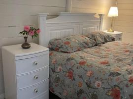 Taree CBD cottage apartments，位于塔里的酒店