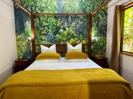 火山口湖泊雨林小屋酒店，位于云加布拉的度假园