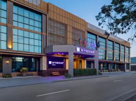 Wyndham Baku，位于巴库Bakmil Metro Station附近的酒店