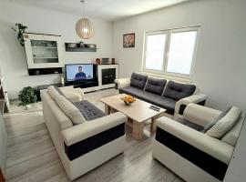 Bosnian Villa，位于哈季奇的酒店