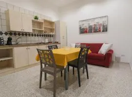 BILOCALE Porta Napoli