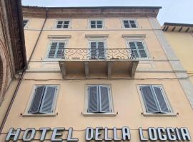 HOTEL LA LOGGIA，位于马泰利卡的酒店