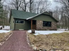 Woodland Cabin Retreat