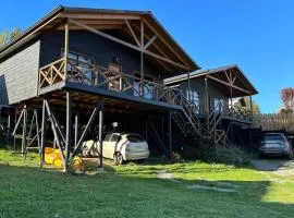 Cabañas Terra Palafito，位于卡斯特鲁的海滩短租房