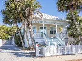 Coconut Cottage - Sweet Retreat Remarkable Location Beach Access